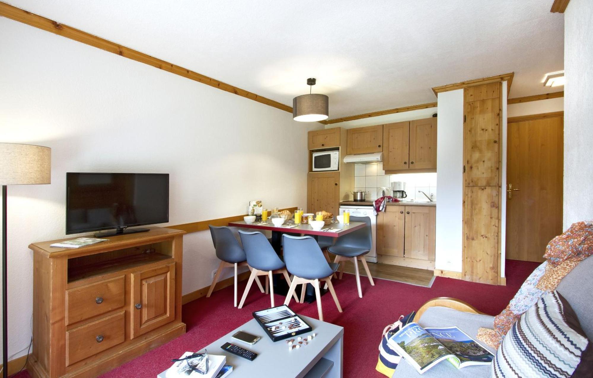 Residence Odalys Le Village Нотр-Дам-де-Белькомб Экстерьер фото